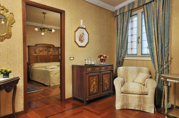 Suite romantique Hôtel Mecenate Palace Rome Suite romantique Hôtel Mecenate Palace Rome