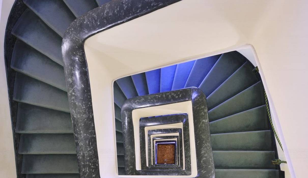 Escaliers Hôtel Mecenate Palace Rome