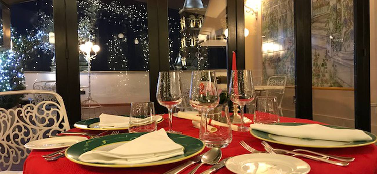 Christmas Eve Dinner 2019 Hôtel Mecenate Palace Rome Christmas Eve Dinner 2019 Hôtel Mecenate Palace Rome