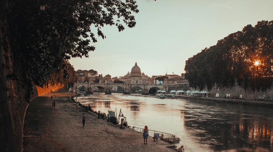 Octobre à Rome : l’automne qui respire l’histoire et la beauté Hôtel Mecenate Palace Octobre à Rome : l’automne qui respire l’histoire et la beauté Hôtel Mecenate Palace