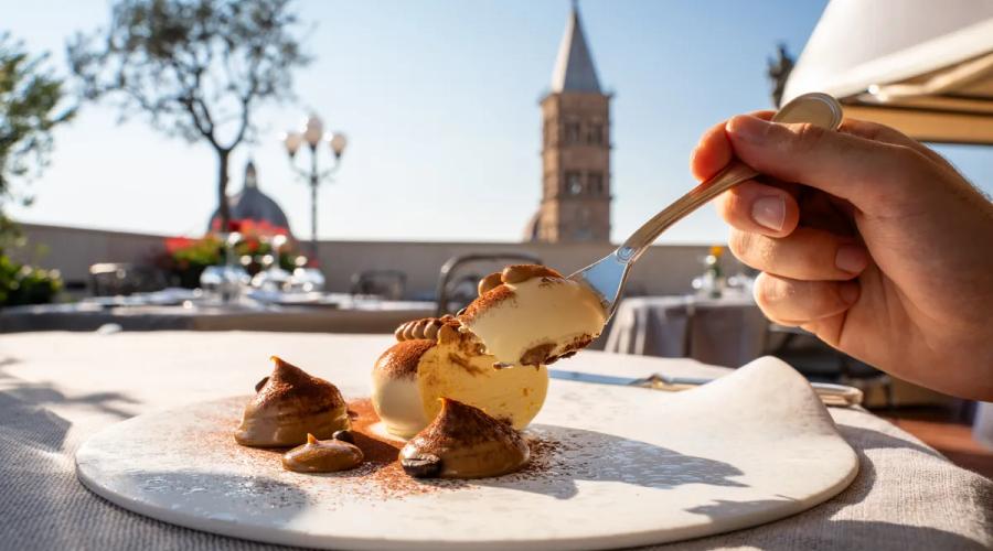 Restaurants à Rome: découvrez la cuisine de la Terrazza dei Papi Hôtel Mecenate Palace Restaurants à Rome: découvrez la cuisine de la Terrazza dei Papi Hôtel Mecenate Palace
