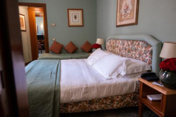 Chambre Triple Hôtel Mecenate Palace Rome Chambre Triple Hôtel Mecenate Palace Rome