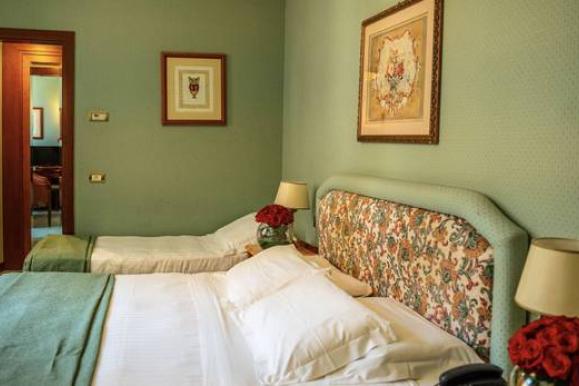 Chambre Triple Hôtel Mecenate Palace Rome Chambre Triple Hôtel Mecenate Palace Rome