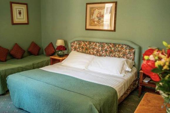 Chambre Triple Hôtel Mecenate Palace Rome Chambre Triple Hôtel Mecenate Palace Rome